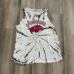 University of Arkansas Razorbacks tank top t shirt womens size l large tie dye